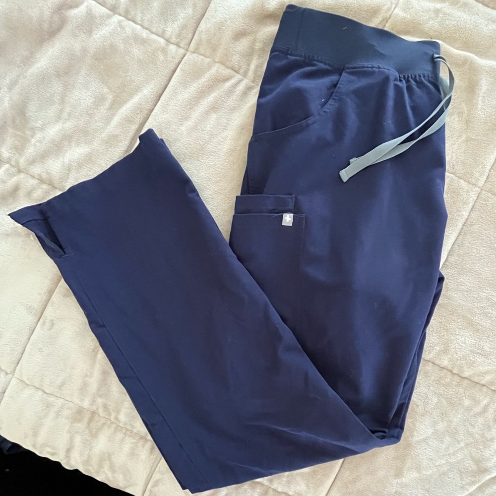 WOMENS FIGS SCRUB PANTS NAVY BLUE SIZE LARGE TECHNICAL COLLECTION